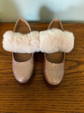 Vince Camuto Girls' Rose Gold Glitter Heels with Faux Fur Strap